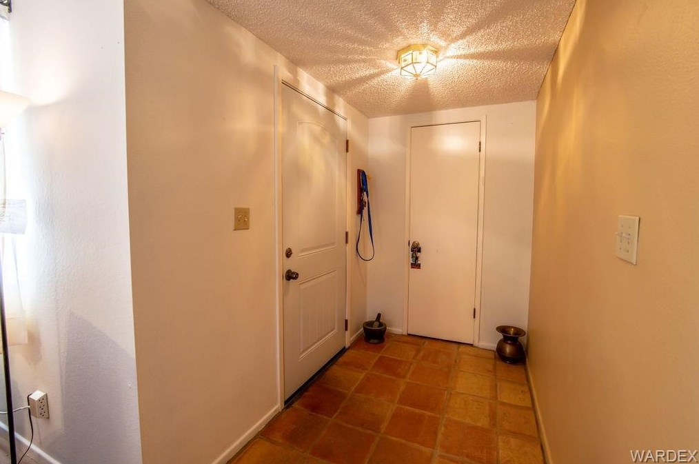 545 Anson Smith Rd, Kingman, AZ 86409-3505