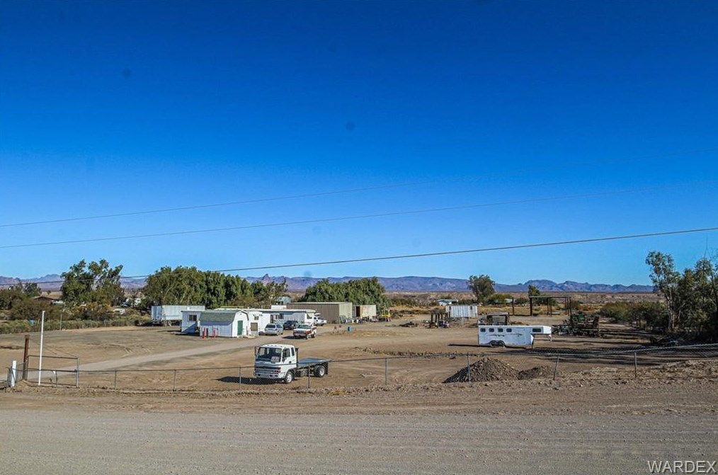 8170 S Harquahala Dr, Mohave Valley, AZ 86440