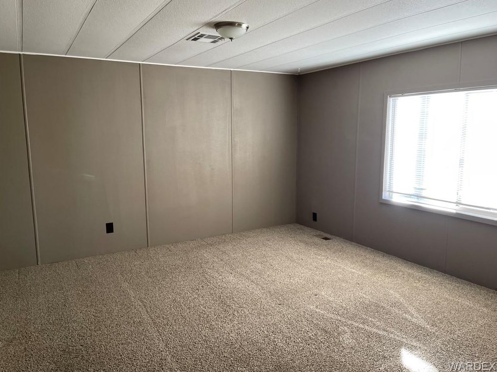 2740 Devlin Ave, Kingman AZ 86409-2205 exterior