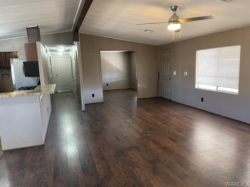 2740 Devlin Ave, Kingman AZ 86409-2205 exterior