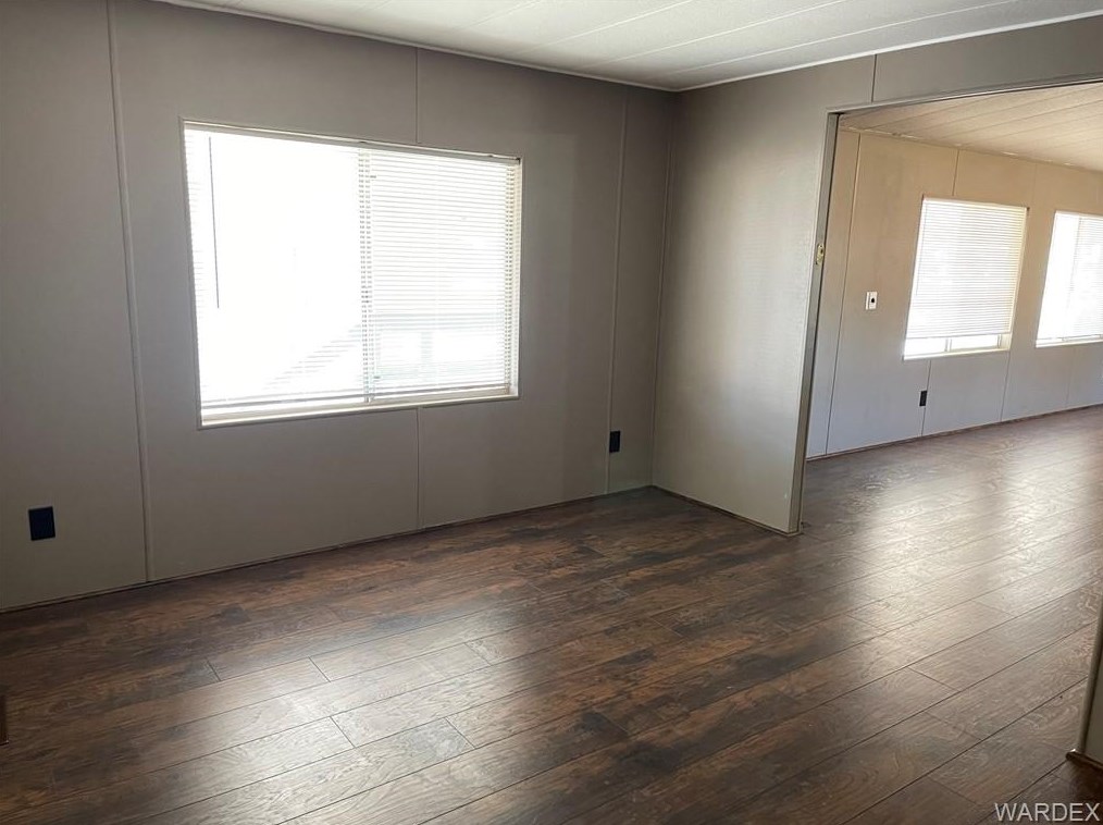 2740 Devlin Ave, Kingman AZ 86409-2205 exterior