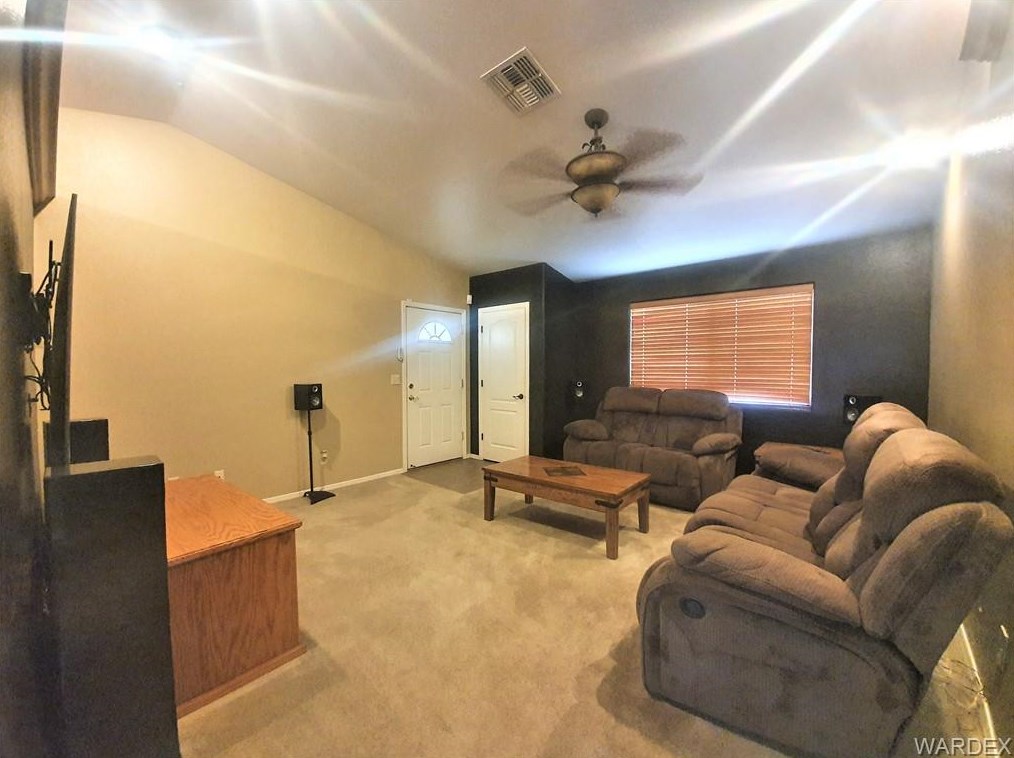 2712 Mountain Ave, Kingman, AZ 86401-4929