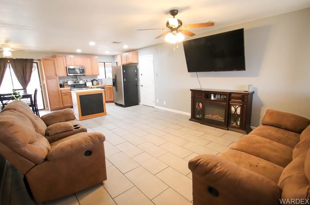 3500 Bowie Rd, Kingman, AZ 86413-9207