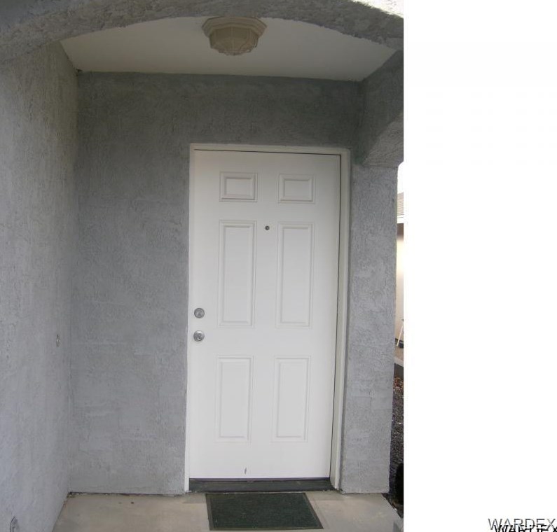 945 Beverly Ave, Kingman, AZ 86409-3916