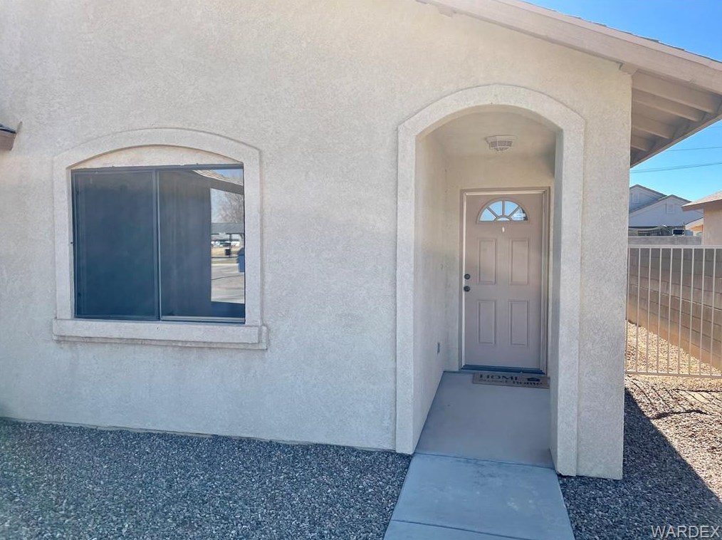 2336 Lillie Ave, Kingman, AZ 86401-6409