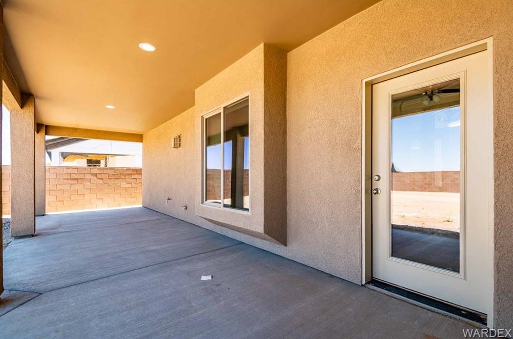 3282 Roma Rd, Kingman AZ 86401 exterior