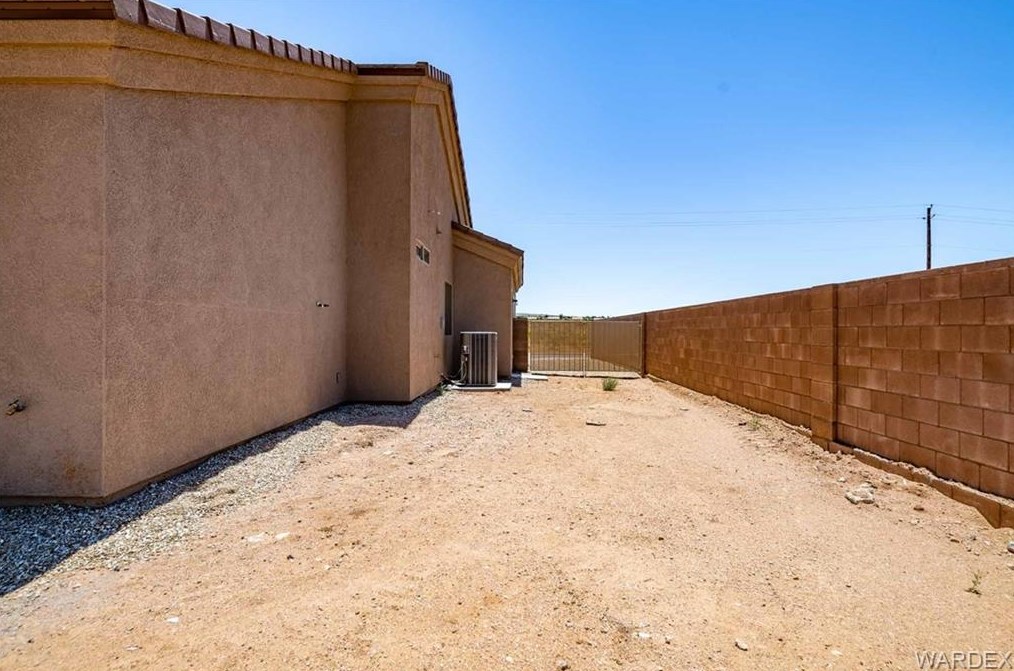 3282 Roma Rd, Kingman AZ 86401 exterior