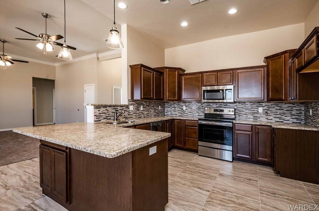 3282 Roma Rd, Kingman AZ 86401 exterior