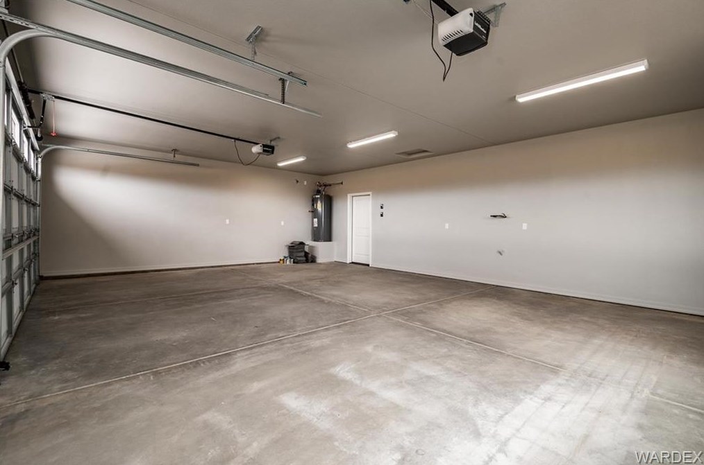 4343 Gemstone Ave, Kingman, AZ 86401