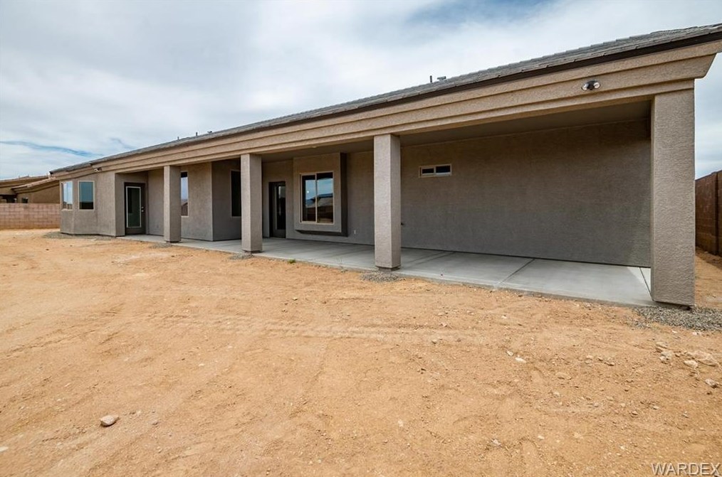 3287 Roma Rd, Kingman AZ 86401 exterior
