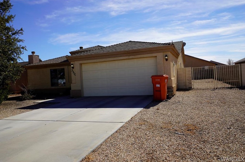 3310 Coarra Dr, Kingman, AZ 86409-1499