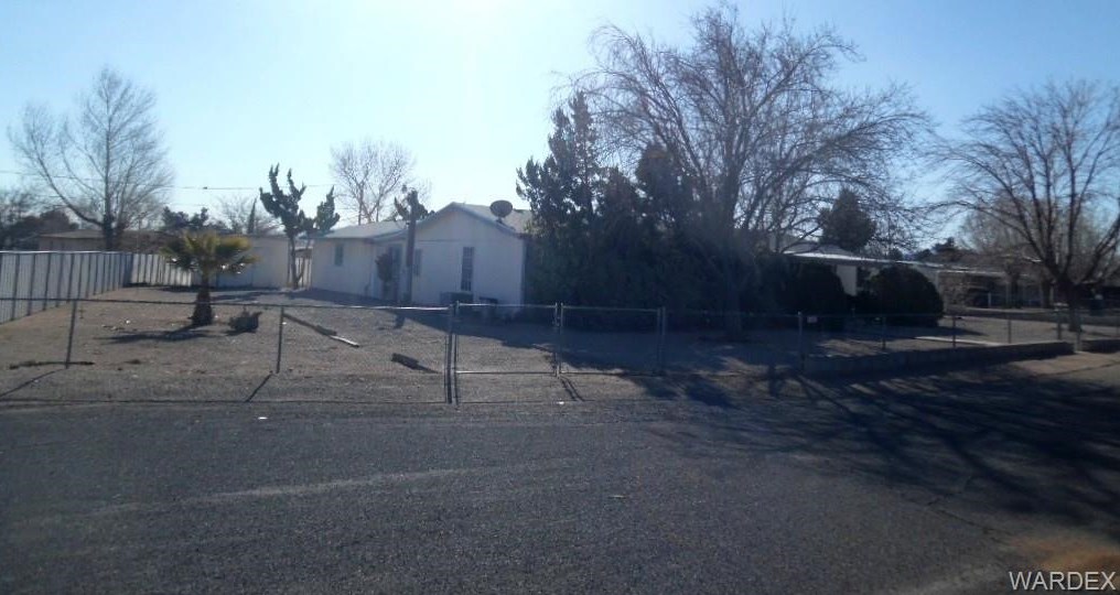 1925 Hearne Ct, Kingman, AZ 86409-0301