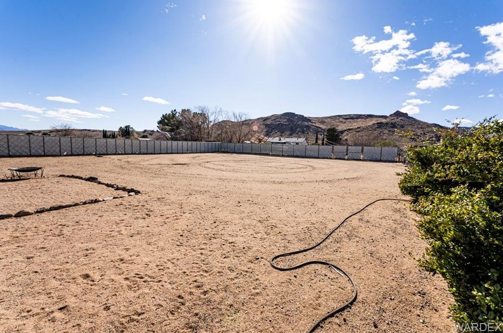 4893 Scotty Dr, Kingman AZ 86409-9002 exterior