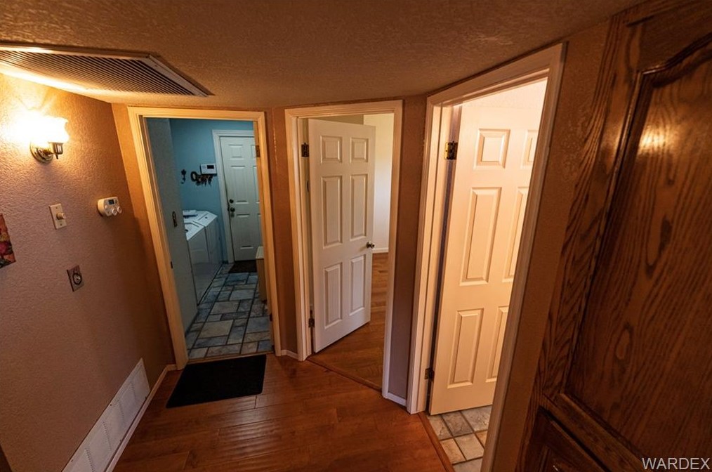 4893 Scotty Dr, Kingman AZ 86409-9002 exterior