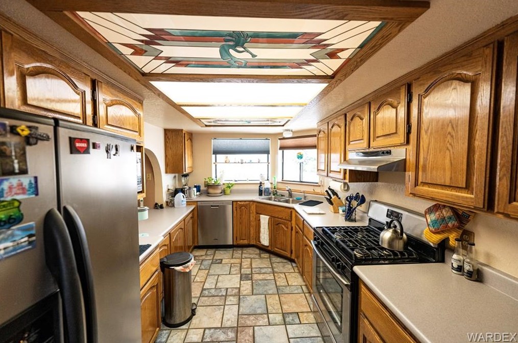 4893 Scotty Dr, Kingman AZ 86409-9002 exterior