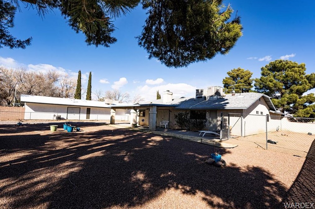 4893 Scotty Dr, Kingman AZ 86409-9002 exterior