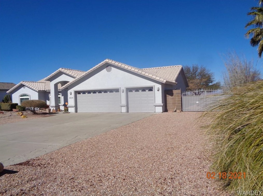 4429 Pinto Rd, Kingman, AZ 86401-7229