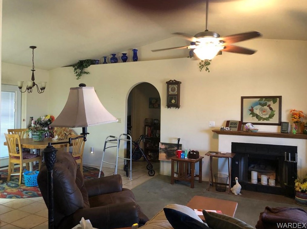 7715 Larkspur Dr, Kingman, AZ 86401-9519