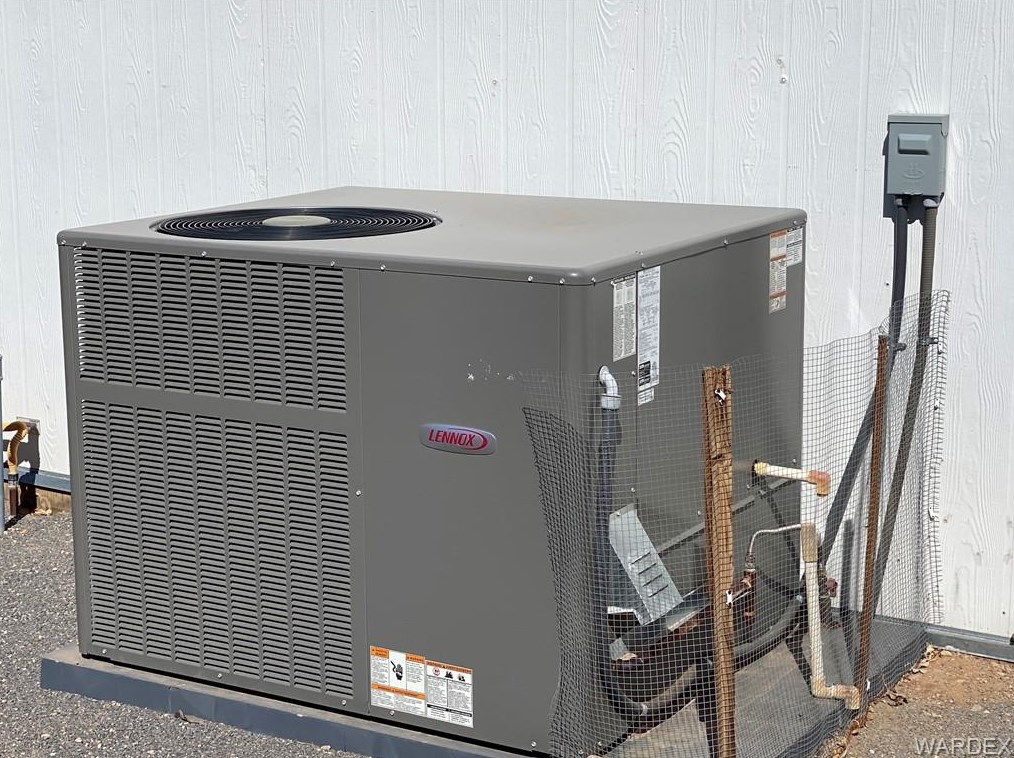 1945 Northfield Ave, Kingman AZ 86409-0403 exterior