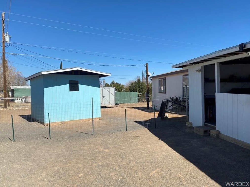 1945 Northfield Ave, Kingman AZ 86409-0403 exterior