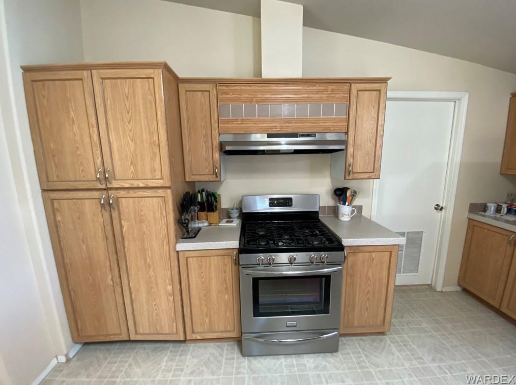 1945 Northfield Ave, Kingman AZ 86409-0403 exterior