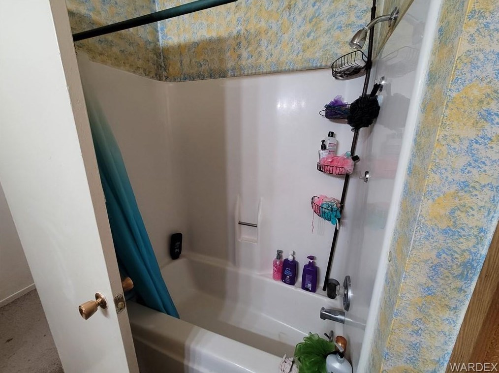 3865 Roosevelt St, Kingman AZ 86409-2673 exterior