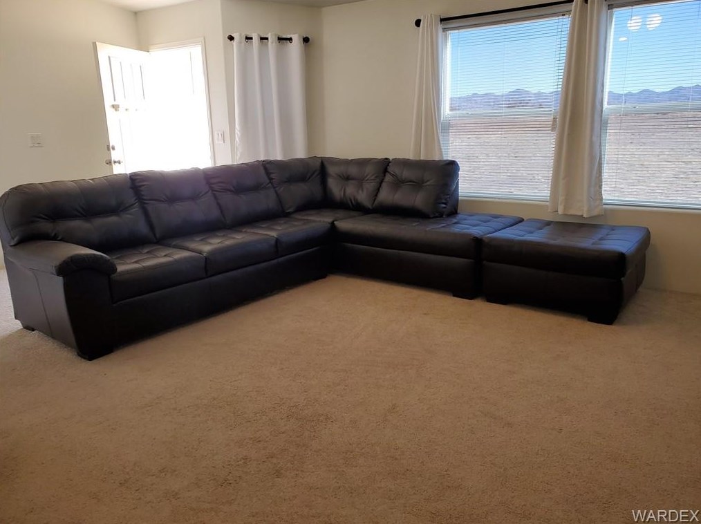3921 Estrella Rd, Kingman, AZ 86413