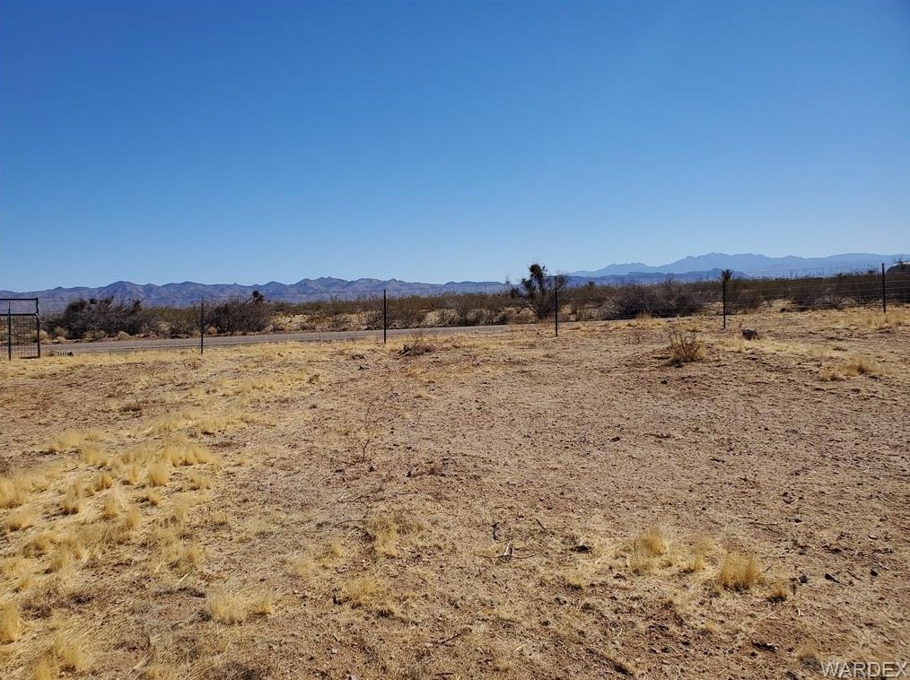 3921 Estrella Rd, Kingman AZ 86413 exterior