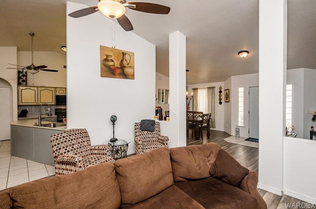 2591 Diamond Spur St, Kingman AZ 86401-7848 exterior