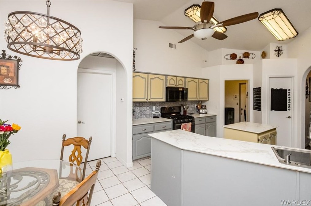 2591 Diamond Spur St, Kingman AZ 86401-7848 exterior