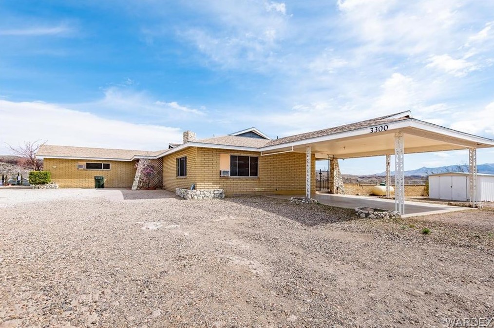 3300 Metwell Dr, Kingman, AZ 86401-5400