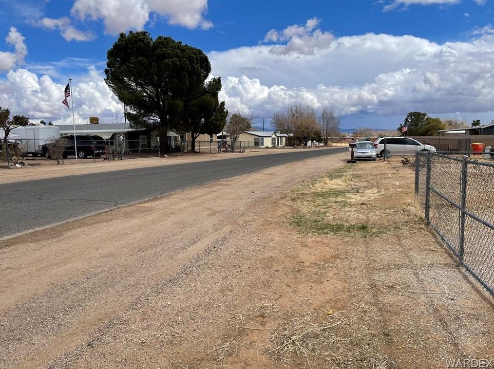 1550 Devlin Ave, Kingman AZ 86409-2207 exterior