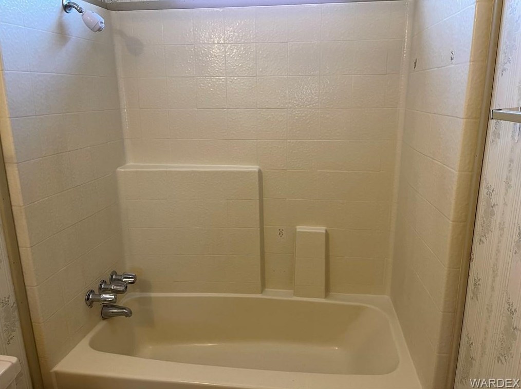 1550 Devlin Ave, Kingman AZ 86409-2207 exterior