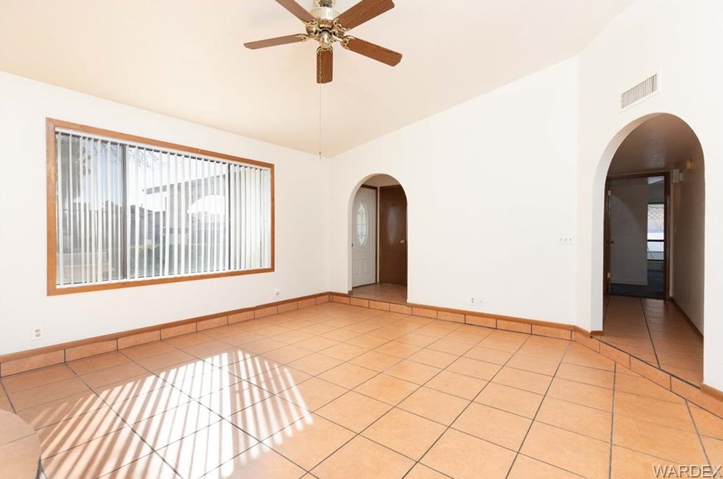 3585 Wl St, Kingman AZ 86409-3020 exterior