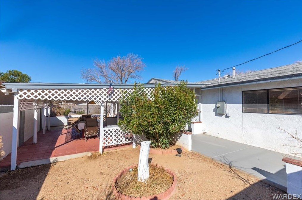 3585 Wl St, Kingman AZ 86409-3020 exterior