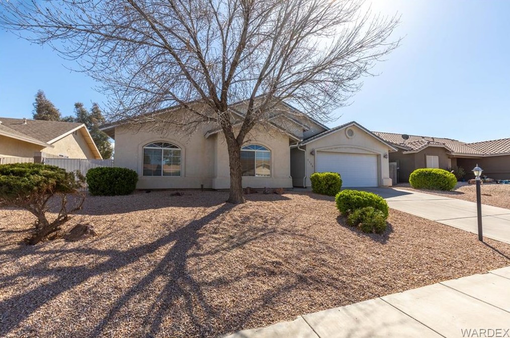 2156 Ridgeview Rd, Kingman, AZ 86401-6545