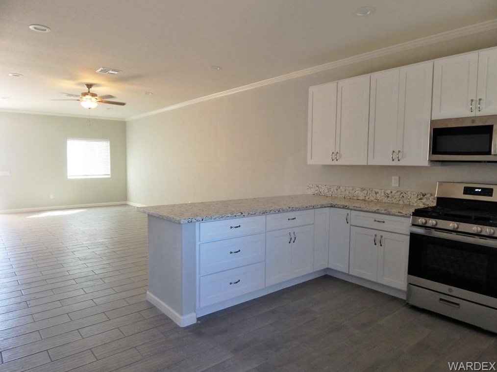 9923 S Needles Dr, Mohave Valley, AZ 86440