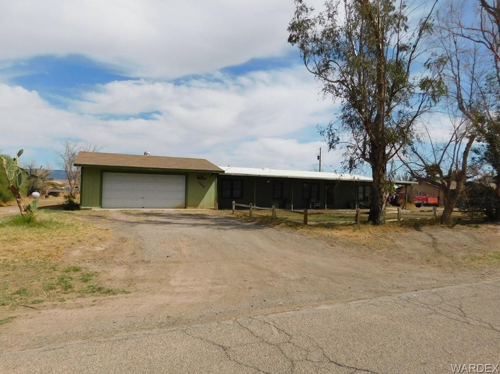 7280 S Harquahala Dr, Mohave Valley, AZ 86440