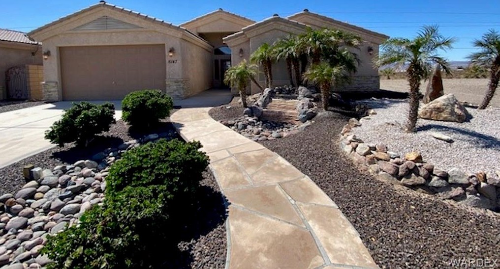 6147 S Lago Grande Dr, Bullhead City, AZ 86426