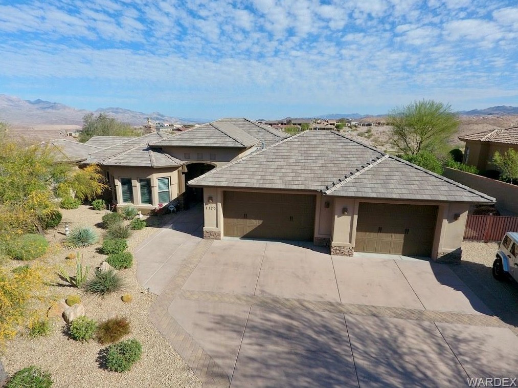 1370 Pioneer Trail, Bullhead City, AZ 86429