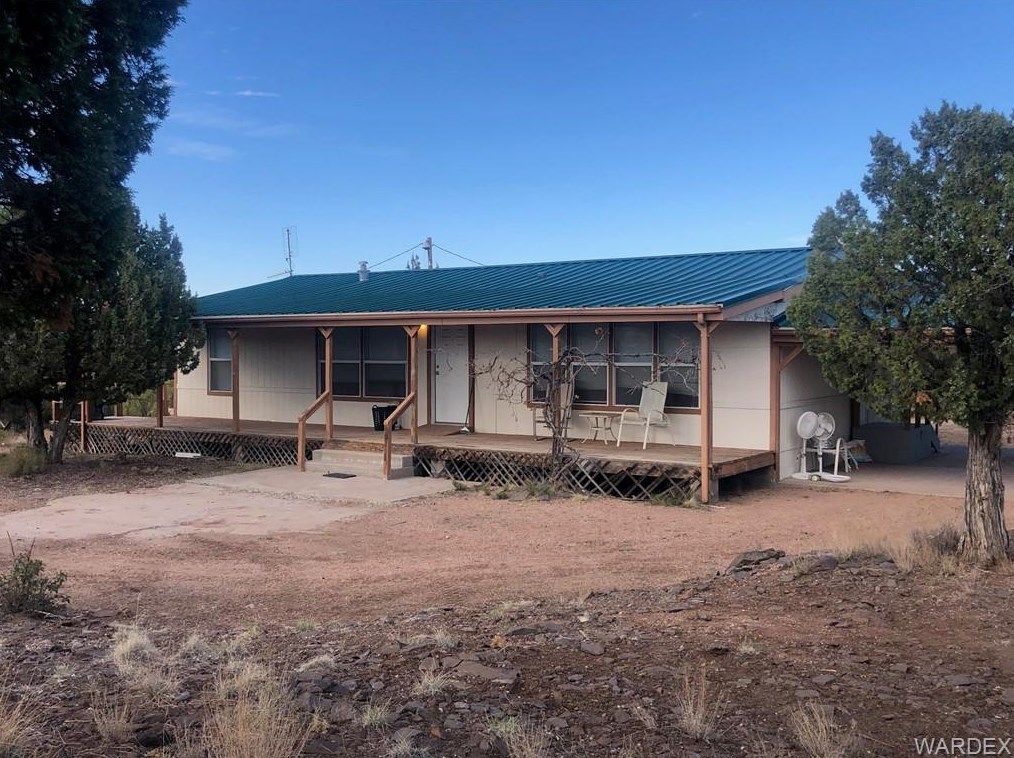 17841 Willow Creek Rd, Kingman, AZ 86401-8974