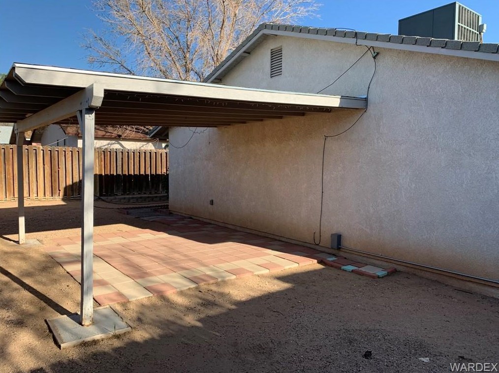 2419 Southern Ave, Kingman AZ 86401-6450 exterior