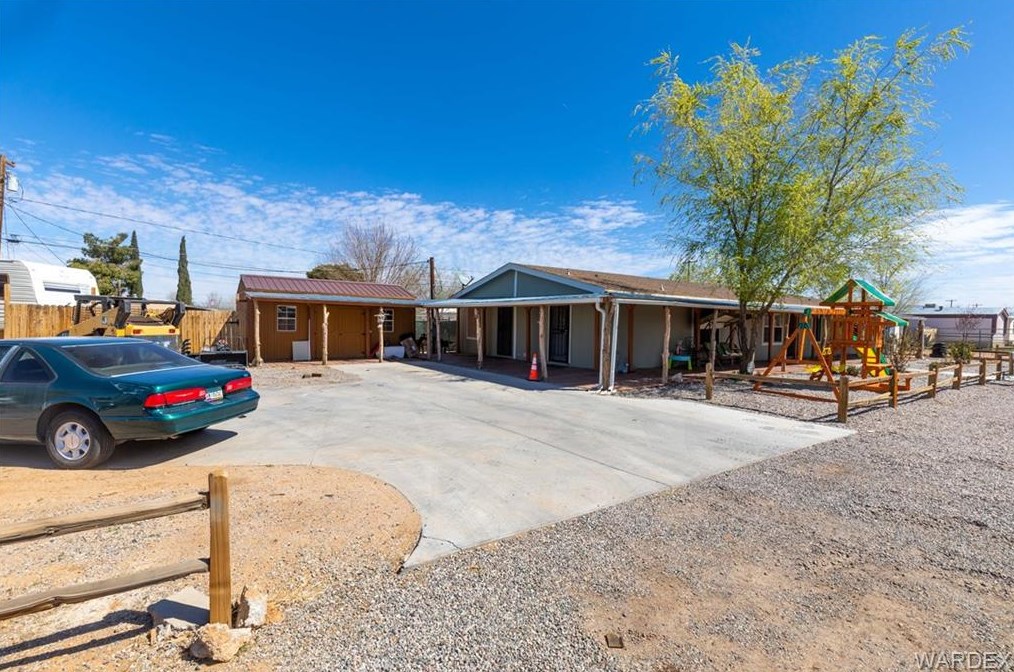 3575 E Neal Ave, Kingman, AZ 86409