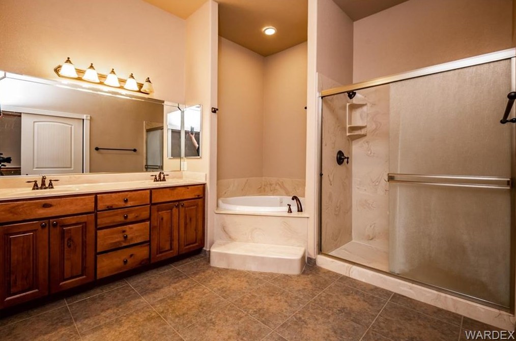 2905 Diamond Spur St, Kingman AZ 86401-7851 exterior