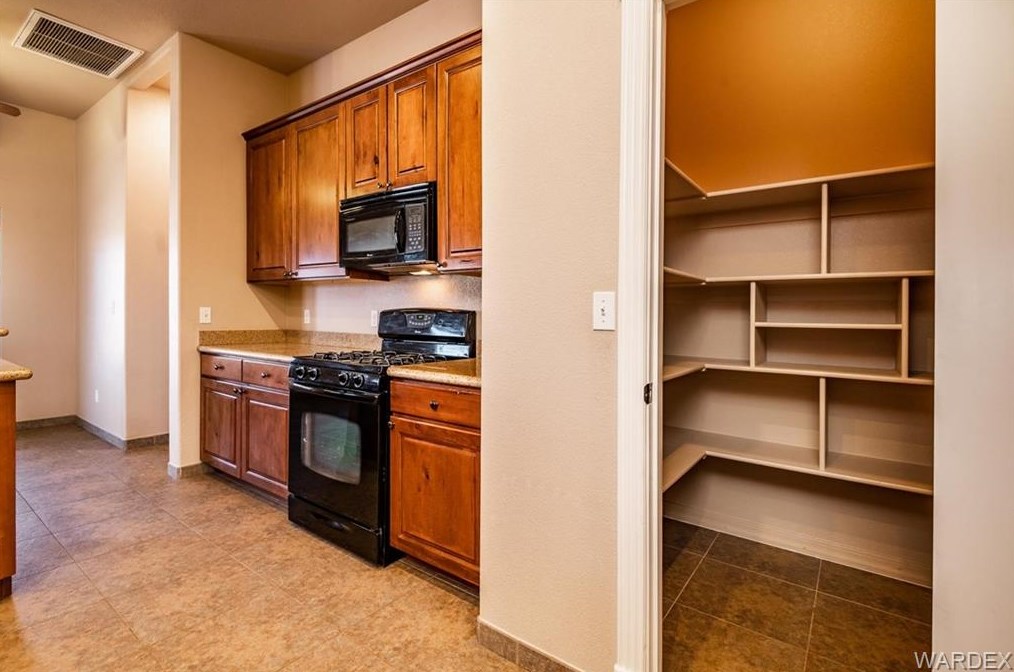 2905 Diamond Spur St, Kingman AZ 86401-7851 exterior