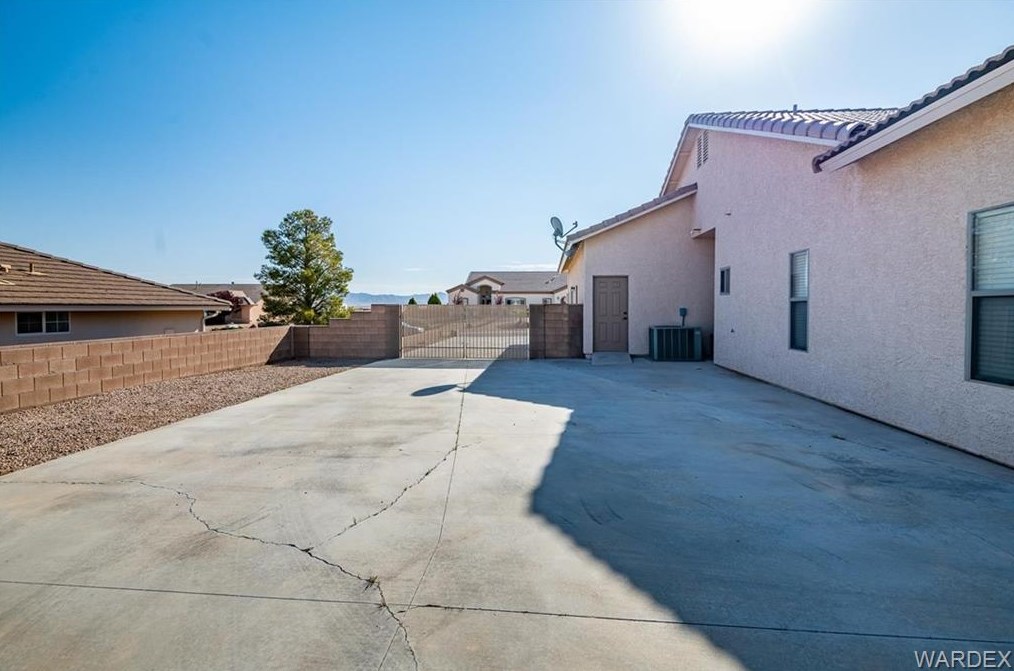 2905 Diamond Spur St, Kingman AZ 86401-7851 exterior