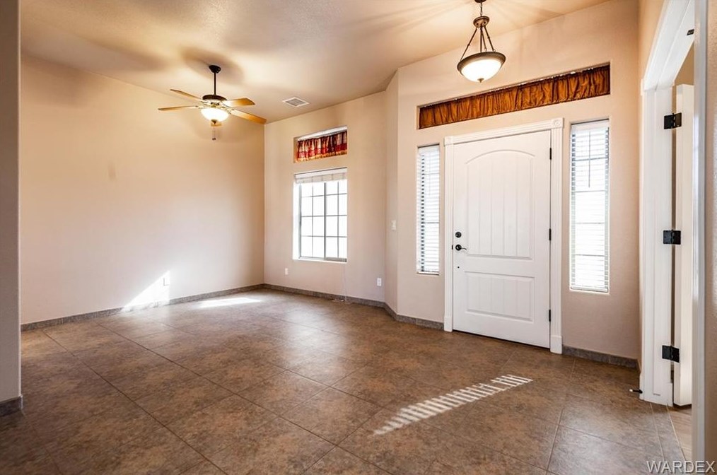 2905 Diamond Spur St, Kingman AZ 86401-7851 exterior