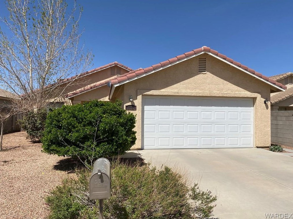 1735 Florence Ave, Kingman, AZ 86401-5136