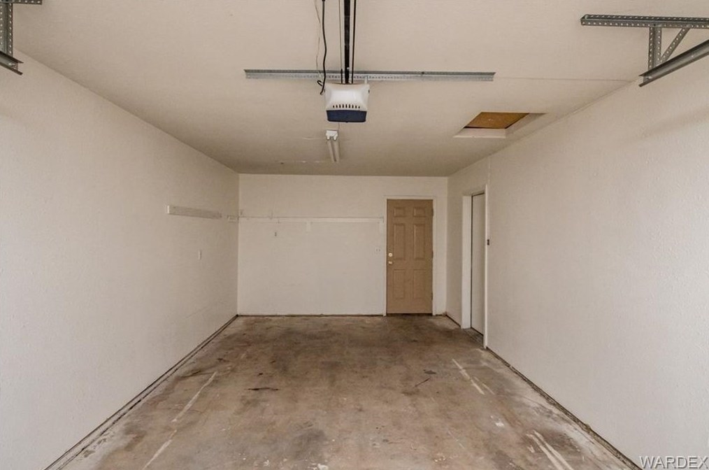 2890 Alpha St, Kingman AZ 86401-5380 exterior