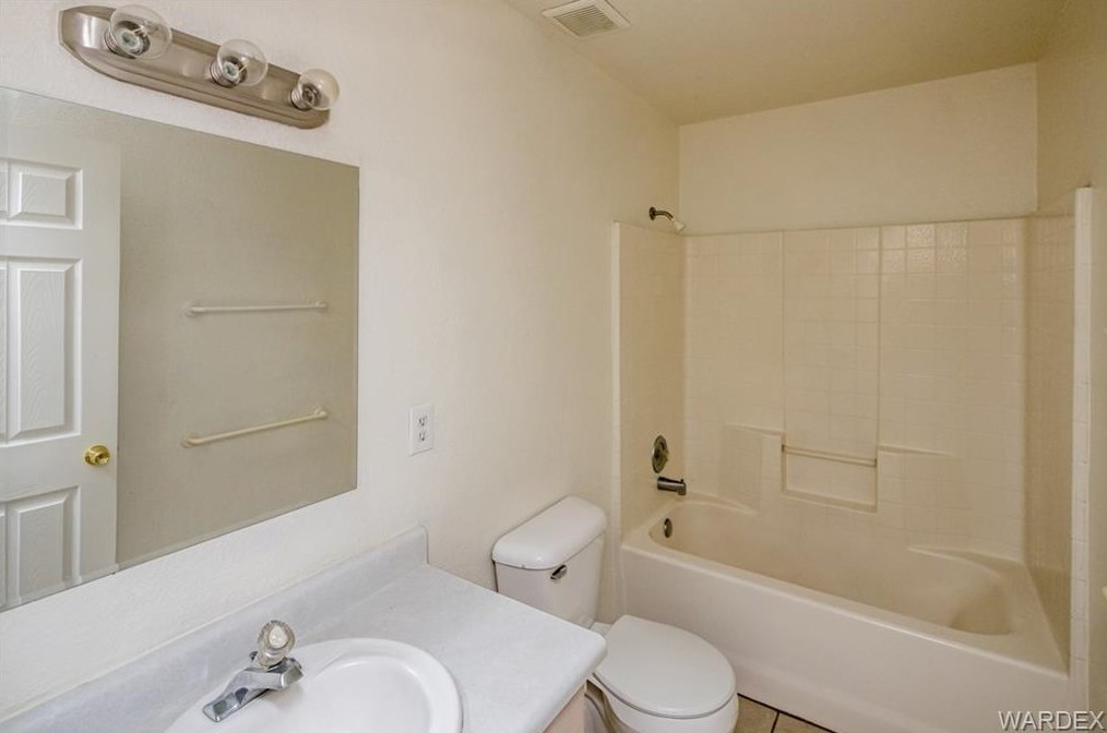 2890 Alpha St, Kingman AZ 86401-5380 exterior